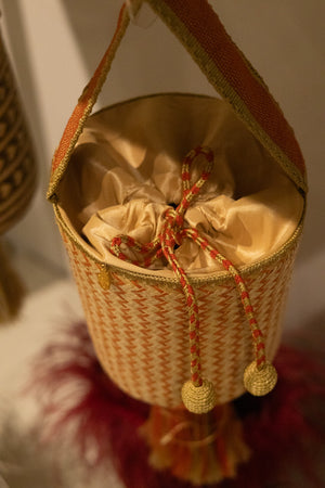 Amuchii Bucket